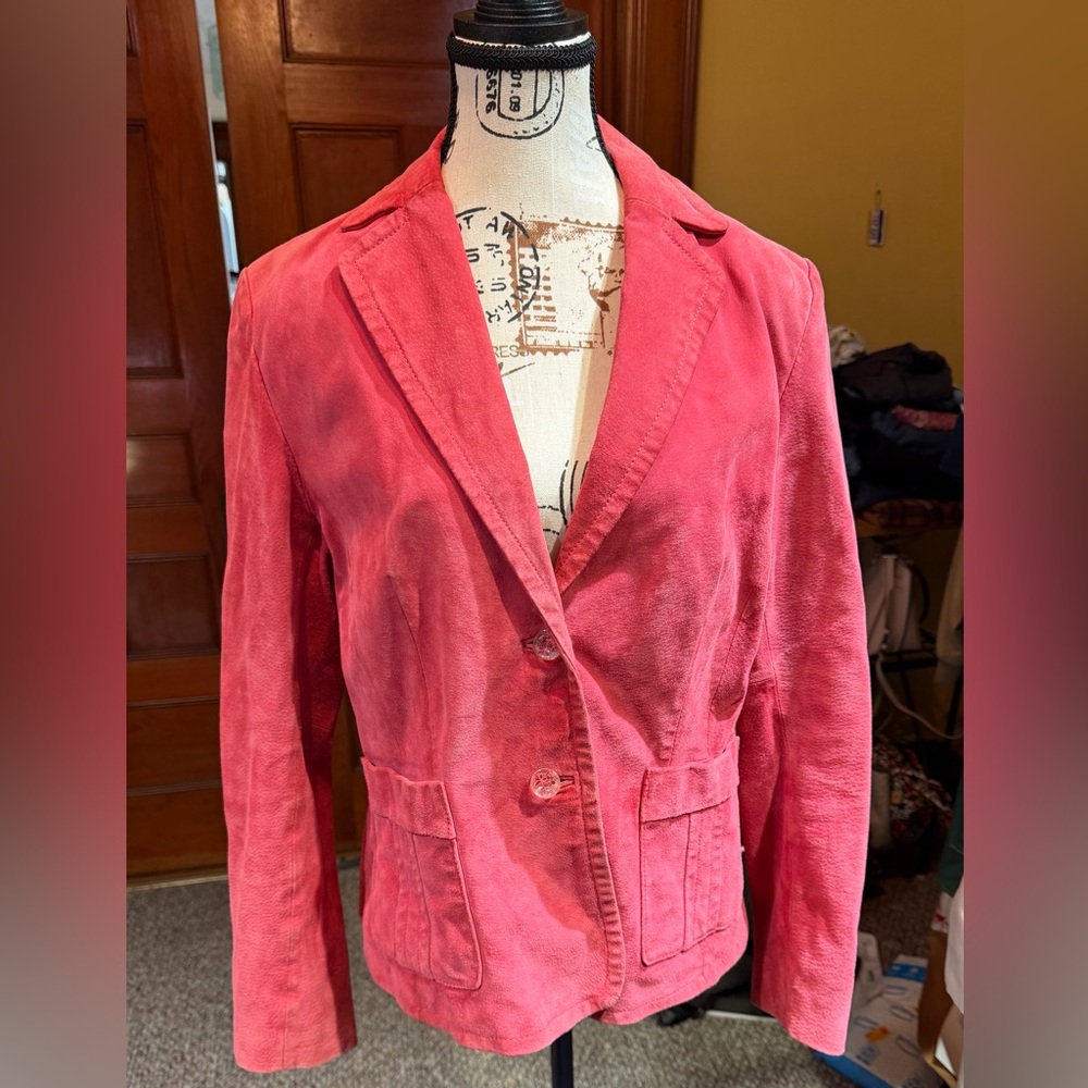 Covington Women's Vibrant Pink Leather Blazer